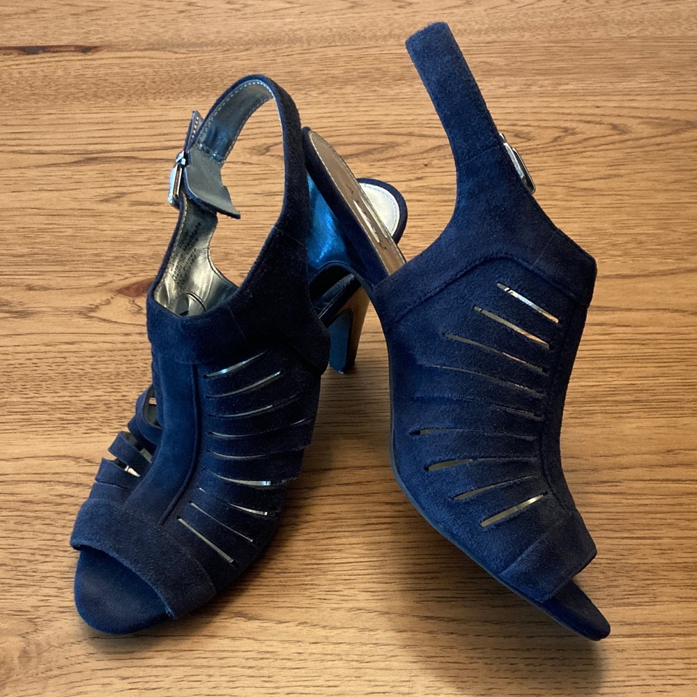 Suede Navy Slingback Open toe Heels